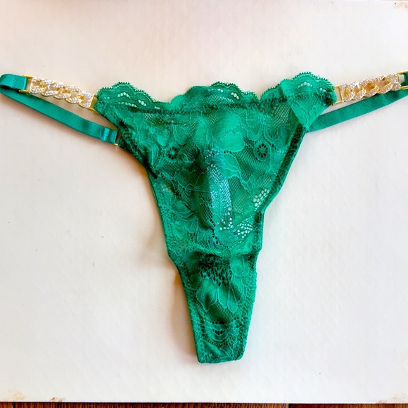 M L NWT Green Victoria’s Secret chain Thong Panty - Picture 1 of 6